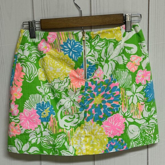 Lilly Pulitzer Jasmine Skort – Hibiscus Stroll – Size 00 – EUC - Picture 2 of 10